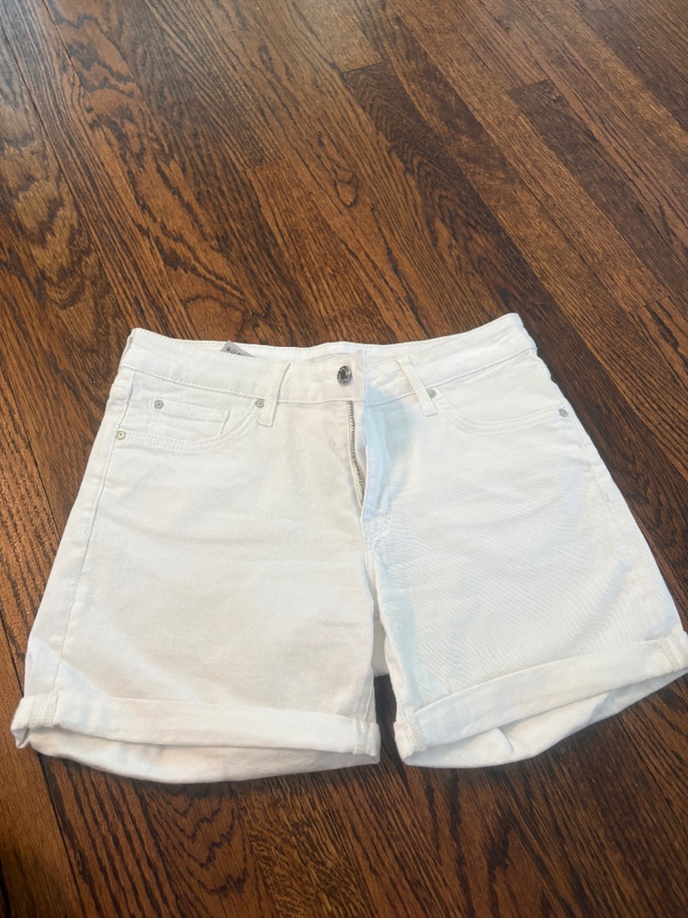 MAVI-White Denim Shorts w Rolled Cuff- Size 28